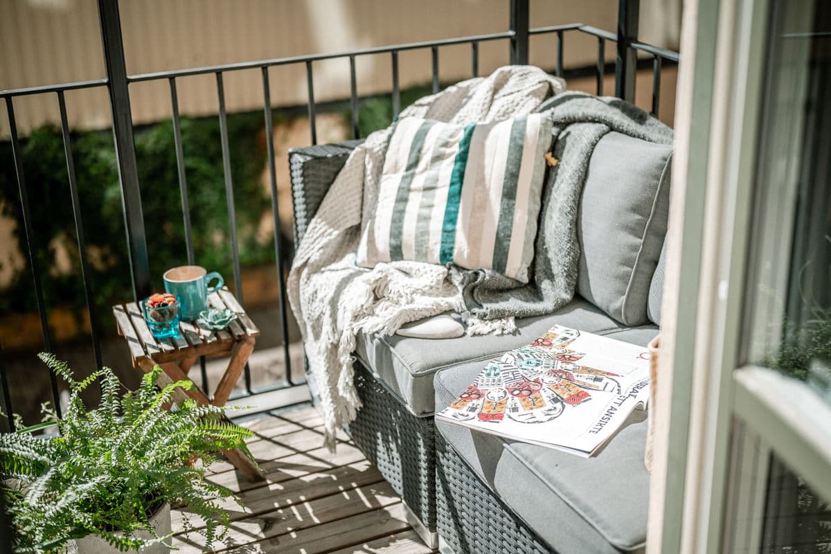 Elegant balkong med homestyling